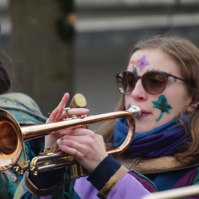 09abc7ca-6026-4364-9b51-a5cf14c4fd3a