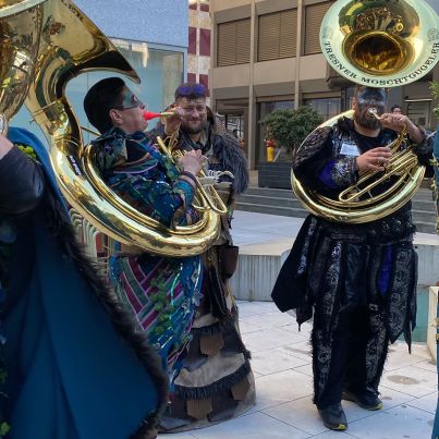 d6679e8d-1b7e-4c68-a001-959e4684821e