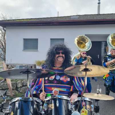 8ee6188e-dc91-40aa-9a2c-d43750fdad20