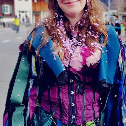 c6553bca-273d-430c-ae60-8af523a069eb